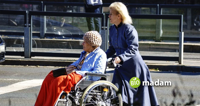 old-woman-on-wheelchair