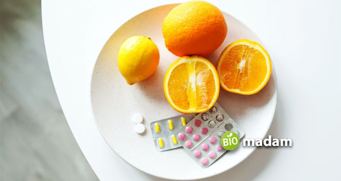 Lemons-and-Medicines-in-a-plate