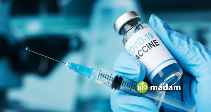 doctor-and-holding-vaccine