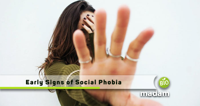 Early-Signs-of-Social-Phobia