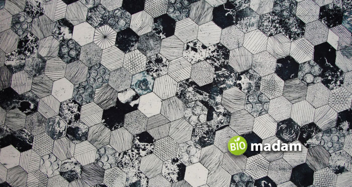 Hexagon-shape-design-on-the-tile