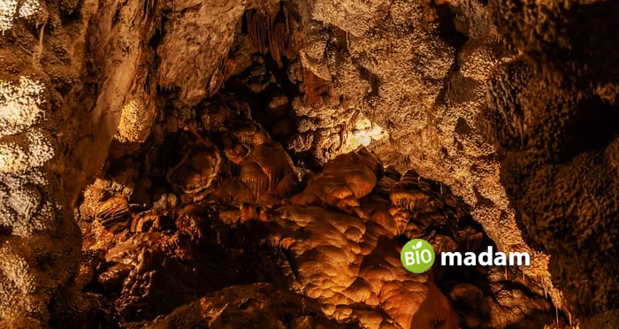 Jewel-Cave